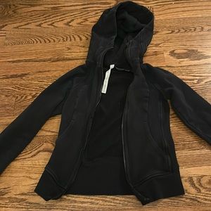 black lululemon zip up